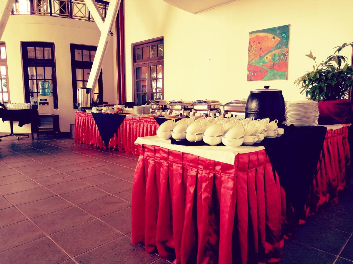Welcombe Hotel ตรินโคมาลี ภายนอก รูปภาพ