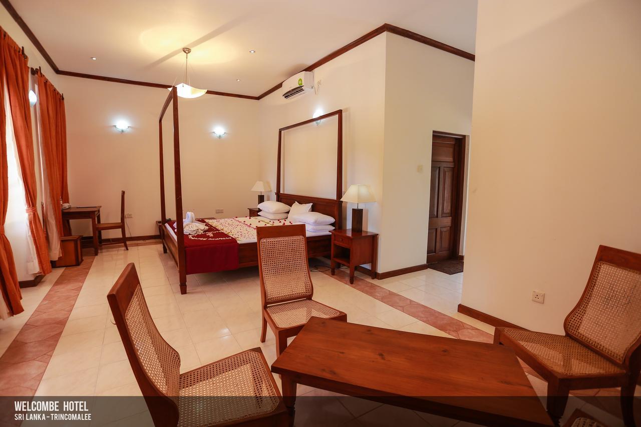 Welcombe Hotel ตรินโคมาลี ภายนอก รูปภาพ